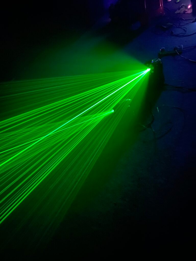 100mW green laser effect laser grating